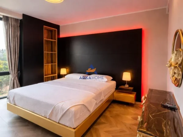 Tirane, shitet apartament 1+1+Ballkon Kati 8, 85 m² 520.000 € 