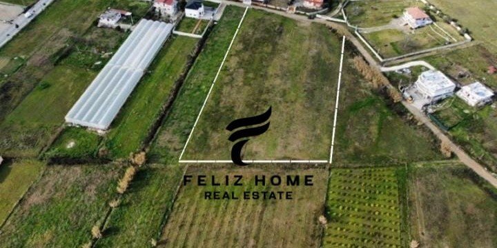 Tirane, shitet truall , 7.000 m² 700.000 € (PRUSH)