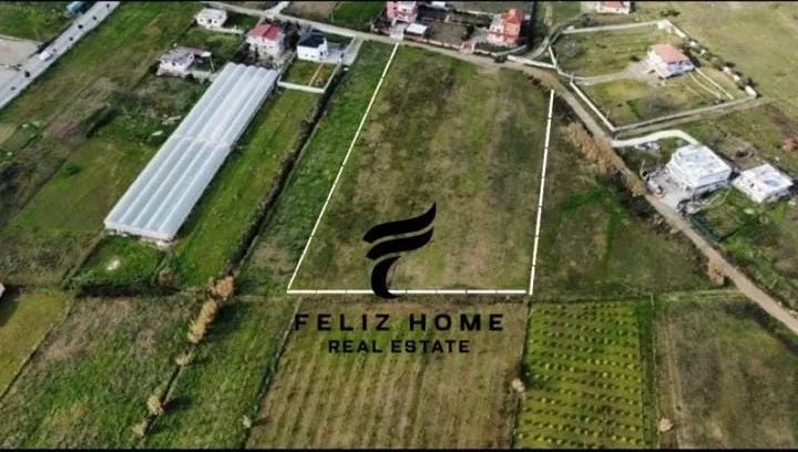 Tirane, shitet truall , 7.000 m² 700.000 € (PRUSH)