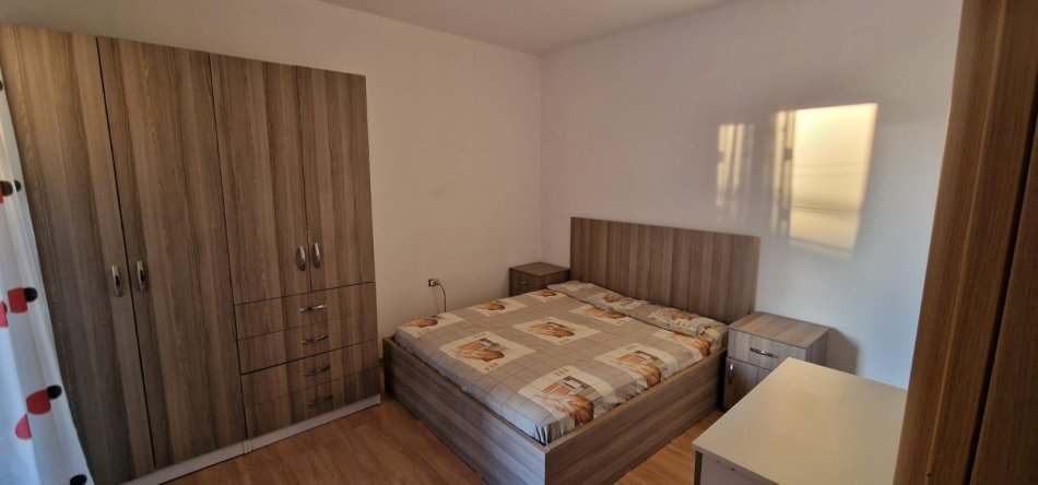 Tirane, jepet me qera apartament 1+1+Ballkon Kati 7, 70 m² 450 € (Pranë Bar Soho, tek Rotondo, Astir, Tiranë)