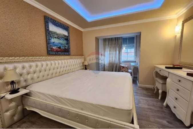 Tirane, jepet me qera apartament 2+1 Kati 3, 72 m² 800 € (Stadiumi Dinamo)