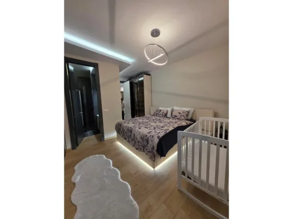 Tirane, shitet apartament 2+1+Ballkon Kati 3, 112 m² 350.000 € 