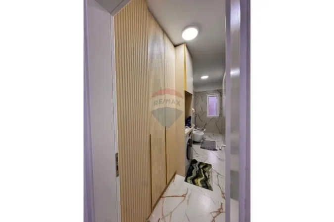Tirane, jepet me qera apartament 2+1 Kati 4, 106 m² 1.000 € (Kodra e Diellit)
