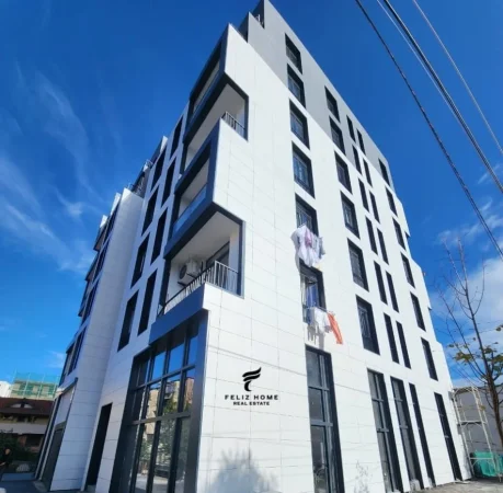Tirane, shitet dyqan Kati 0, 520 m² 850.000 € (TREGU ELEKTRIK)