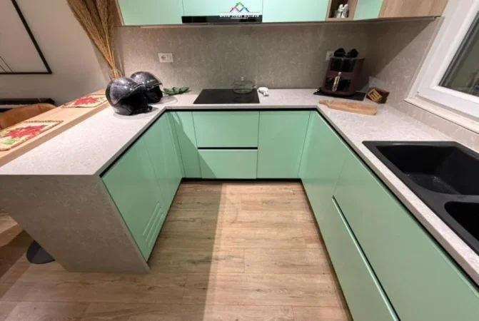 Tirane, jepet me qera apartament 1+1 Kati 2, 64 m² 750 € (prane shkolles Pjeter Budi)