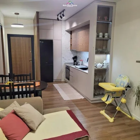 Tirane, jepet me qera apartament 2+1 Kati 3, 90 m² 620 € (prane Rezidences Turdiu)