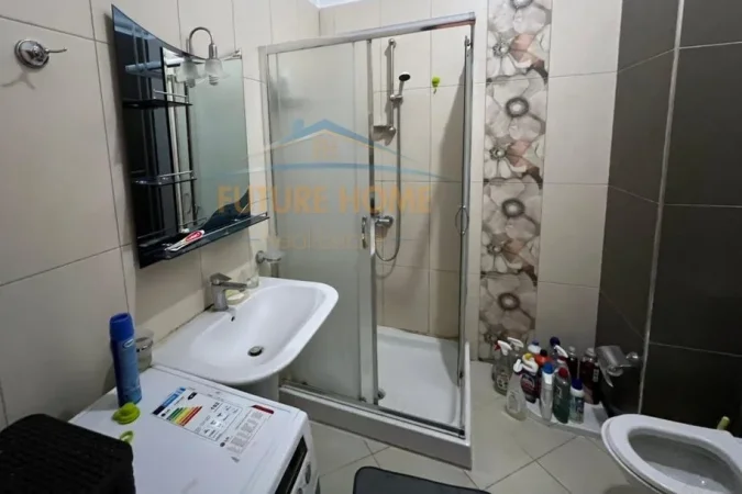 Tirane, jepet me qera apartament 2+1 Kati 6, 111 m² 750 € (Bulevardi Gjergj Fishta)