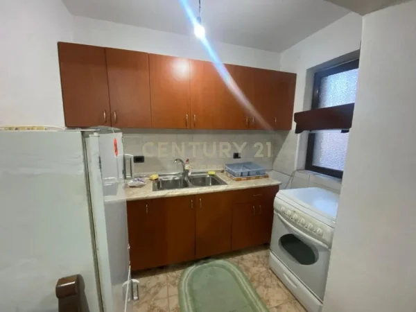 Ali Dem ,  shitet apartament 1+1 Kati 1, 57 m² 100.000 €  !!!!!!!!!!!!!!!