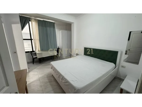 Durres, jepet me qera hotel Kati 3, 630 m² 4.750 € (Golem Prane Hotel Flower)