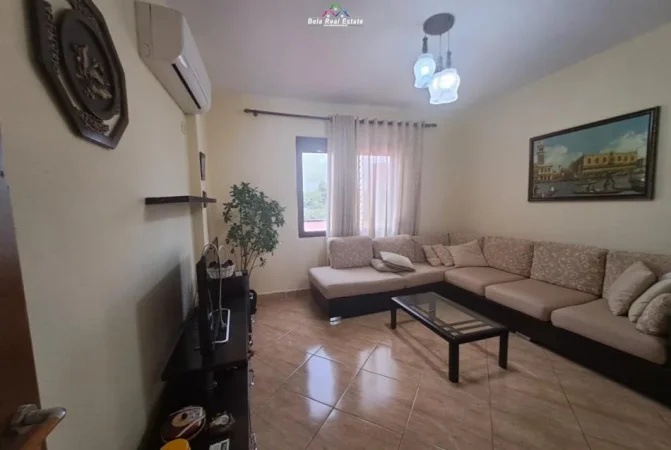 Tirane, jepet me qera Vile 2+1+Ballkon Kati 2, 72 m² 500 € (prane Kupoles)