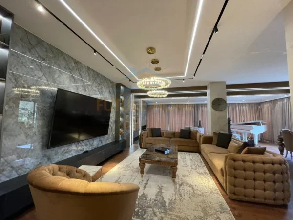 Tirane, jepet me qera apartament 3+1 Kati 0, 156 m² 4.500 € (TEG)