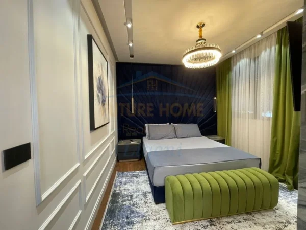 Tirane, jepet me qera apartament 3+1 Kati 0, 156 m² 4.500 € (TEG)