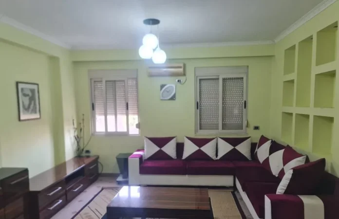 Tirane, jepet me qera apartament 2+1+Ballkon Kati 2, 79 m² 650 € 