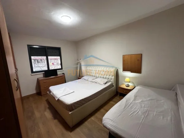 SHITET APARTAMENT 2+1 TEK XHAMLLIKU
