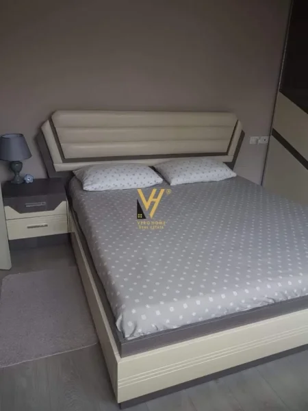 Tirane, jepet me qera apartament 1+1+Ballkon Kati 1, 75 m² 600 € (BULEVARDI I RI)