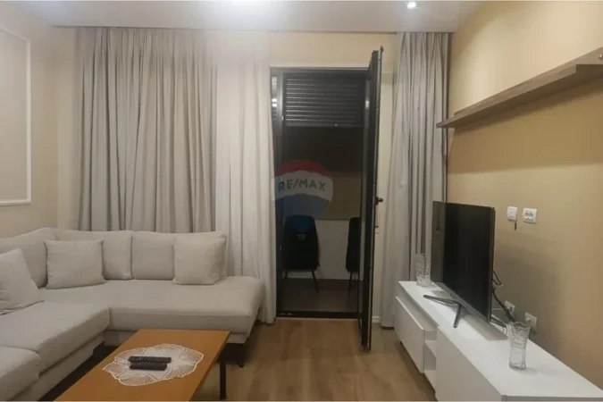Tirane, jepet me qera apartament 2+1 Kati 3, 89 m² 700 € (Don Bosko)