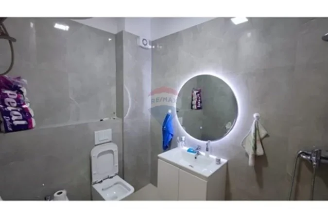 Tirane, jepet me qera apartament 2+1 Kati 3, 89 m² 700 € (Don Bosko)