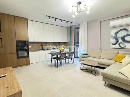 Tirane, jepet me qera apartament 2+1 , 90 m² 1.000 € (kopshti botanik)