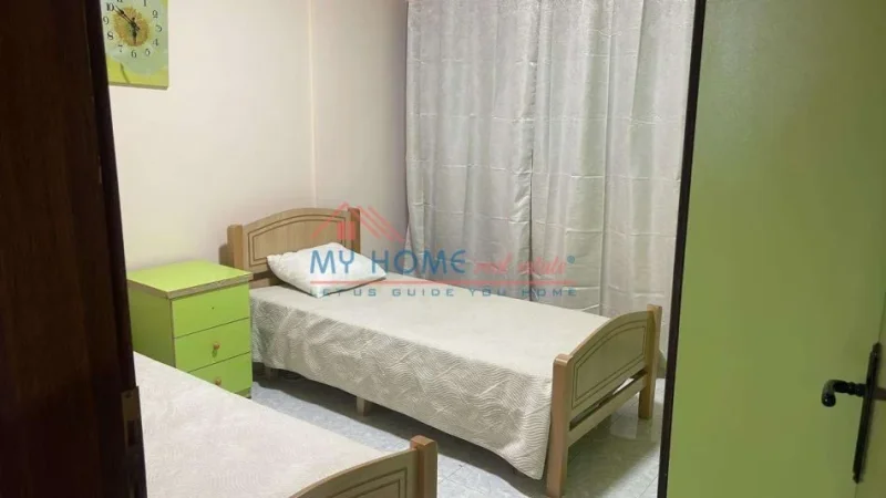 Tirane, jepet me qera apartament 2+1+Ballkon Kati 5, 120 m² 570 € (Laprake)