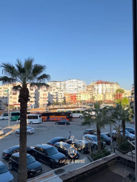 Durres, jap me qera ambjent biznesi Kati 2, 60 m² 450 € (QENDER STACIONI TRENIT)
