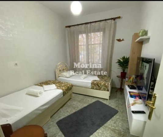 Tirane, jepet me qera apartament 2+1 Kati 1, 90 m² 750 € (Stadiumi Dinamo)