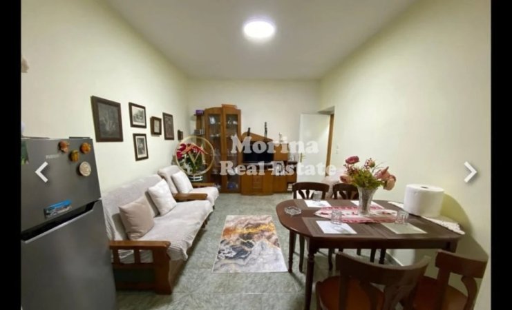 Tirane, jepet me qera apartament 2+1 Kati 1, 90 m² 750 € (Stadiumi Dinamo)