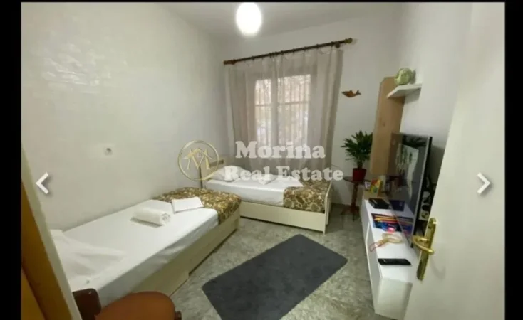 Tirane, jepet me qera apartament 2+1 Kati 1, 90 m² 750 € (Stadiumi Dinamo)