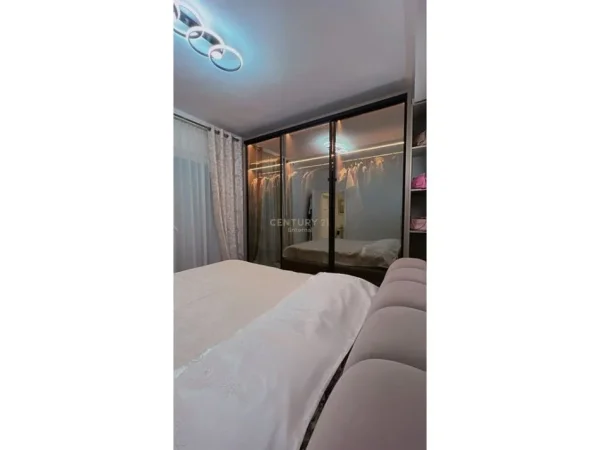 Tirane, shitet apartament 2+1 Kati 6, 110 m² 355.000 € 