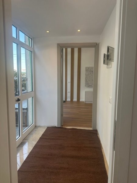 Tirane, shitet apartament duplex 2+1 Kati 1, 102 m² 140.000 € (QTU)