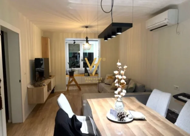 Tirane, jepet me qera apartament 1+1+Ballkon Kati 1, 64 m² 750 € (MYSLYM SHYRI)