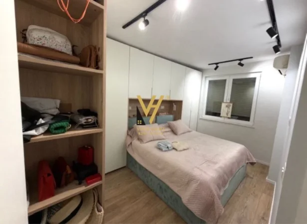 Tirane, jepet me qera apartament 1+1+Ballkon Kati 1, 64 m² 750 € (MYSLYM SHYRI)