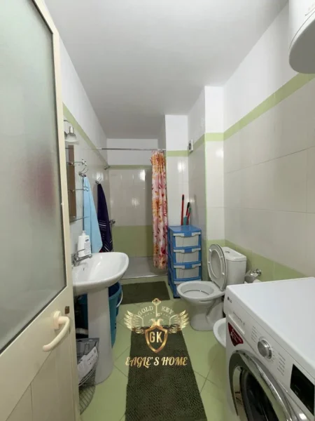 Durres, shes apartament 1+1+Ballkon Kati 2, (SHKEMBI KAVAJES)