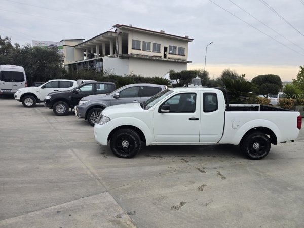 3 Mitsubishi L 200 2,5 DIO 4x4 Klima Gjermania Manual Viti 2012