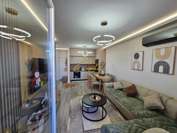 Tirane, jepet me qera apartament 2+1 Kati 6, 96 m² 650 € (RRUGA E KAVAJES)