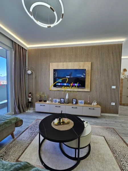 Tirane, jepet me qera apartament 2+1 Kati 6, 96 m² 650 € (RRUGA E KAVAJES)