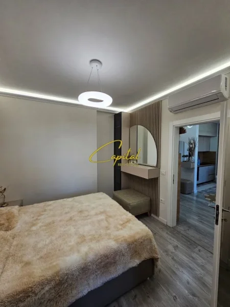 Tirane, jepet me qera apartament 2+1 Kati 6, 96 m² 650 € (RRUGA E KAVAJES)