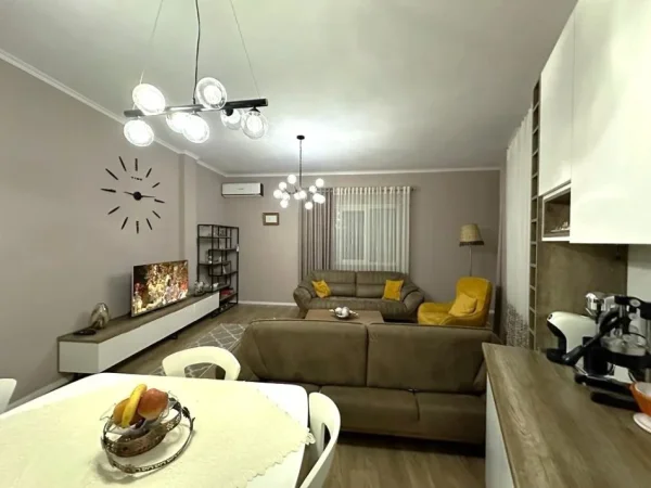 Tirane, shitet apartament 2+1 , 100 m² 209.000 € (Kopshti Zoologjik)