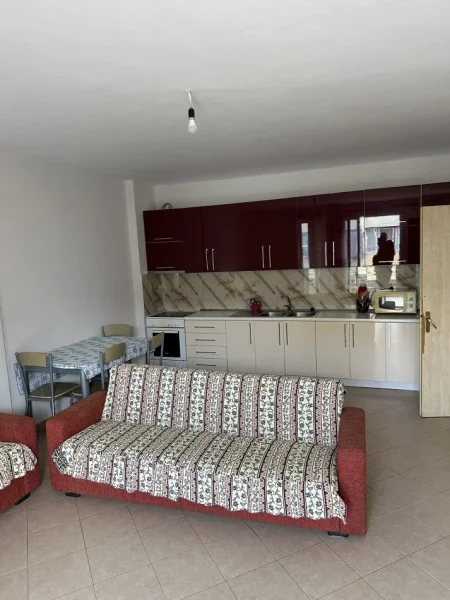 Tirane, jepet me qera apartament 1+1 Kati 6, 75 m² 400 € (Vila L Astir mbrapa Bar Sorriso)