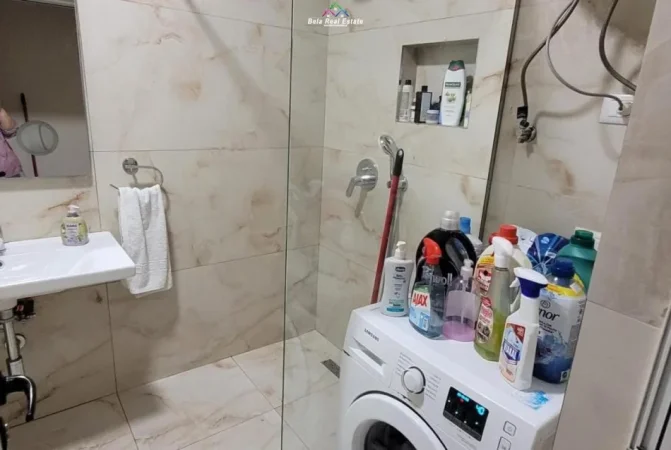 jepet me qera apartament 2+1 Kati 3, 90 m² 620 € (Fusha e Aviacionit)