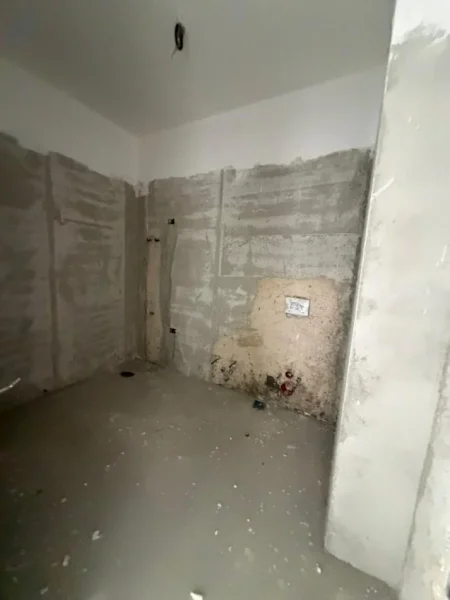 Tirane, shitet apartament 2+1+Ballkon , 102 m² 101.899 € (RingSide Residence, Paskuqan)