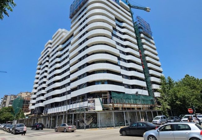 Tirane, shitet apartament 1+1 Kati 10, 72 m² 192.000 € (BULEVARDI GJERGJ FISHTA)