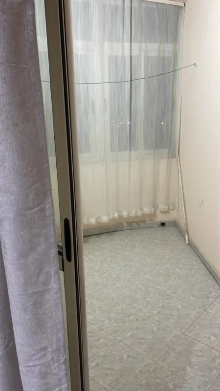 Tirane, jepet me qera apartament 2+1 Kati 5, 85 m² 570 € (Rruga Dritan Hoxha)