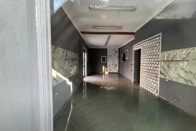 Dyqan Me Qera Tek 21 Dhjetori (ID BD21476) Tirane.