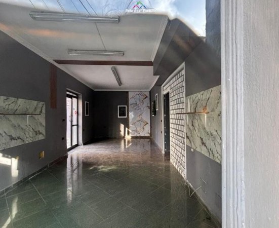 Dyqan Me Qera Tek 21 Dhjetori (ID BD21476) Tirane.