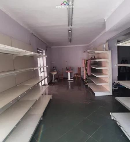 Dyqan Me Qera Tek 21 Dhjetori (ID BD21476) Tirane.