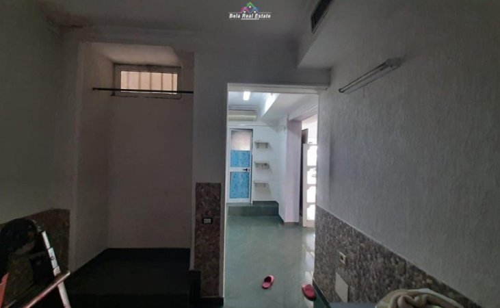 Dyqan Me Qera Tek 21 Dhjetori (ID BD21476) Tirane.