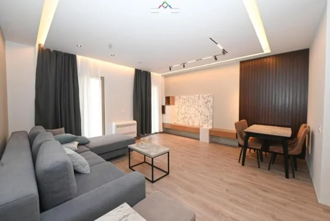 Tirane, jepet me qera apartament 2+1 Kati 6, 98 m² 1.300 € (Rruga e Kavajes)