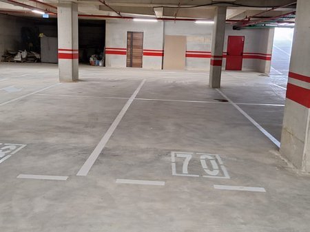 Tirane, shitet garazh | post parkimi Kati -1, 14 m² 33.000 € 