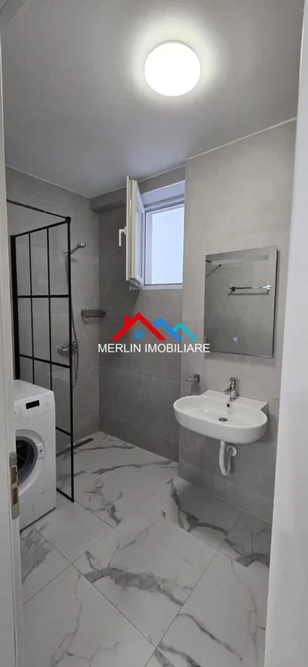 Tirane, jepet me qera apartament 2+1+Ballkon Kati 3, 82 m² 620 € (LIQENI I THATE)