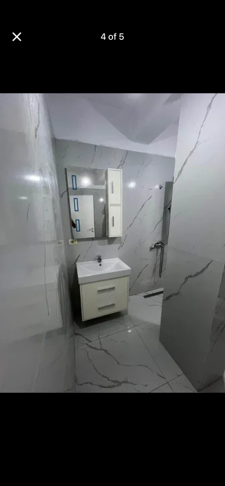 Tirane, jepet me qera nga Pronari, pa-komision apartament 1+1+Ballkon , 70 m² 450 € (Rrr Hasan Vogli)